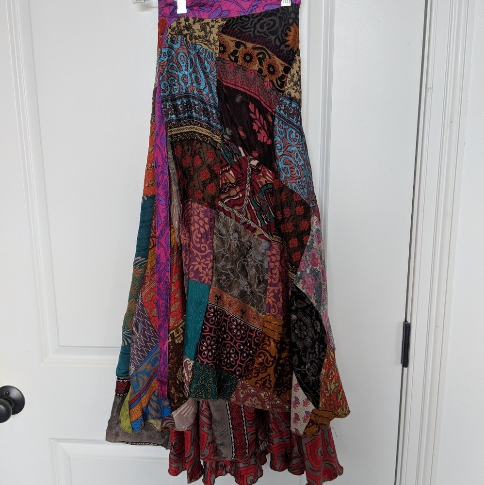 Patterned wrap skirt